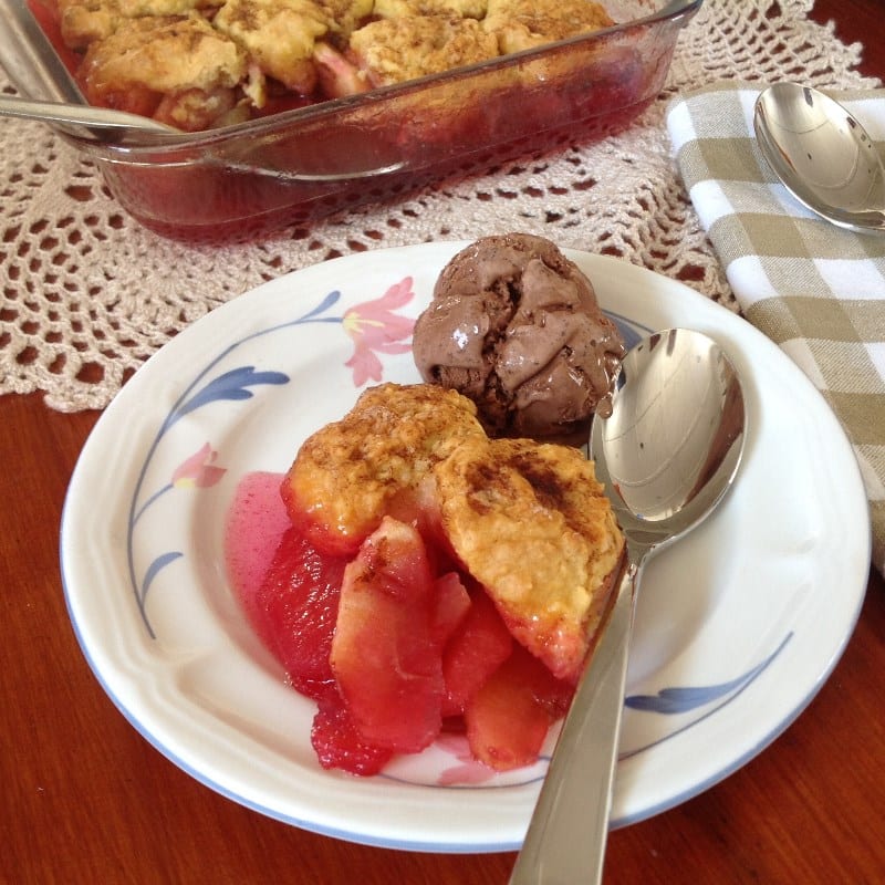 vegan-apple-cobbler-recipe-featured-image