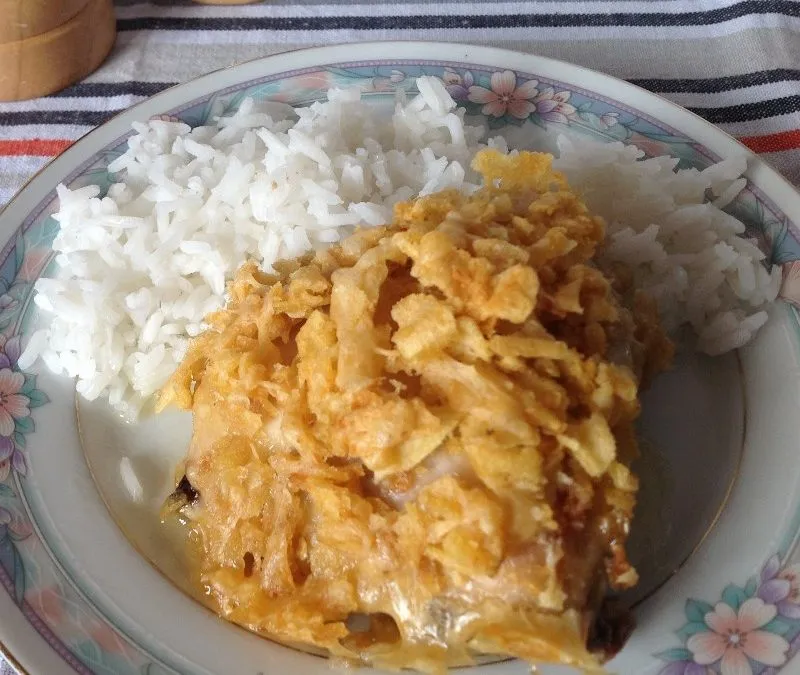 Cheesy Chip Chicken Thighs Recipe