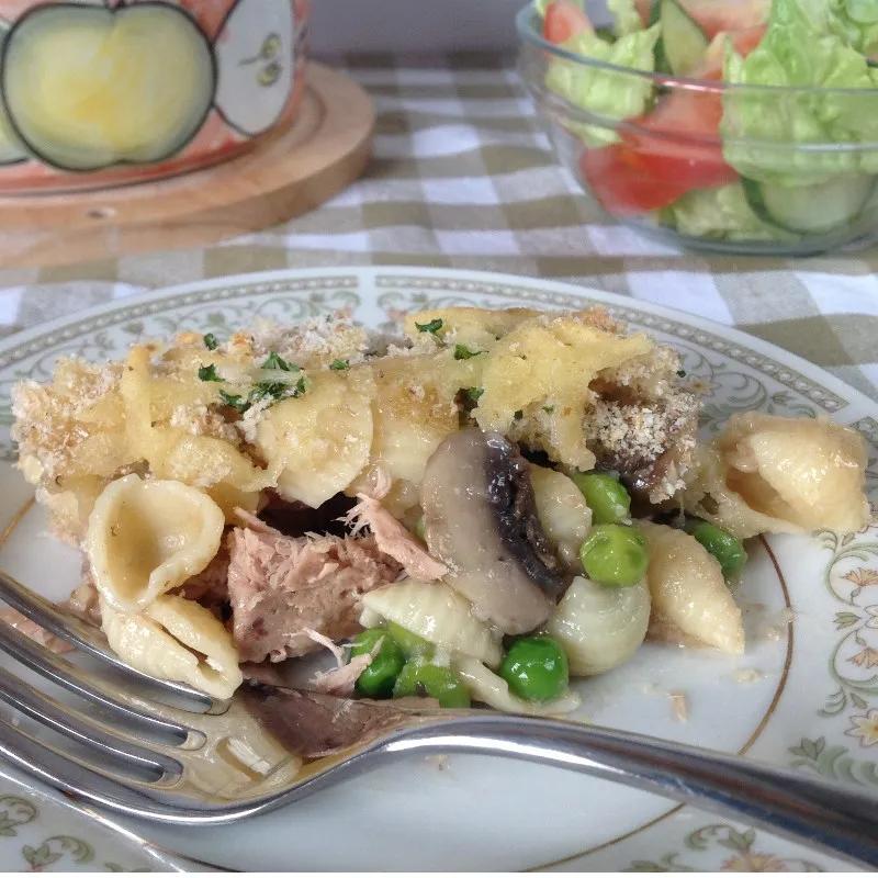 tuna-and-pasta-bake-recipe-featured-image