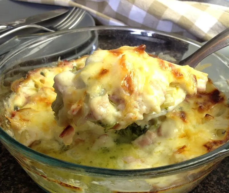 Cheesy Broccoli and Bacon Casserole Recipe